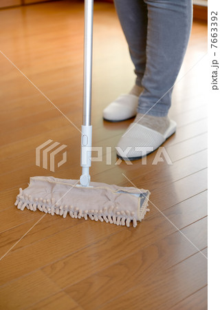フローリングの掃除 フローリングの掃除 7663392