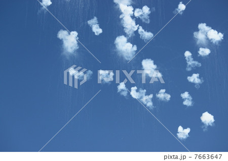 運動会の空 7663647