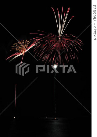 鎌倉花火大会（満月とのコラボ） 7665923