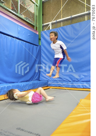 トランポリン 7670083