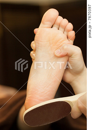 beauty-treatment clinic　撮影協力： 3BエステサロンLuki'A（麻布十番） 7670397