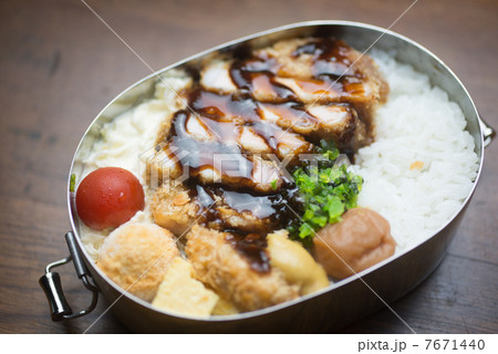 豚カツ弁当 7671440