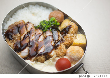 豚カツ弁当 7671443