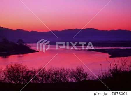 阿武隈川の朝焼け 7678001