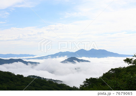 キスゲ平から見る雲海 キスゲ平から見る雲海 7679065