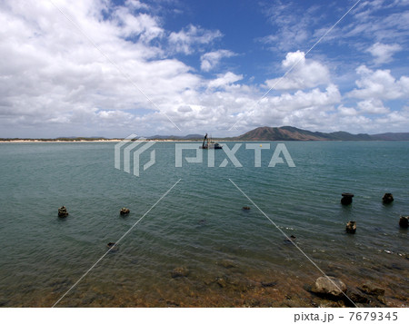 エンデバー川の河口 7679345