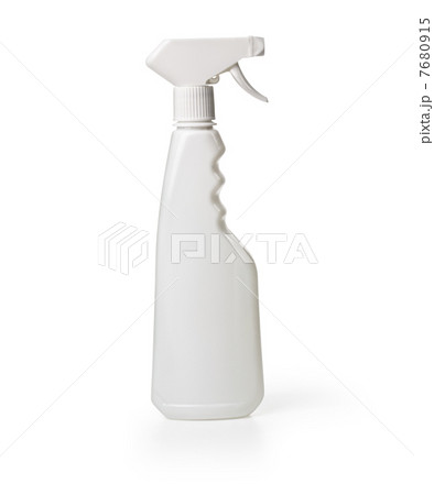 white bottle 7680915