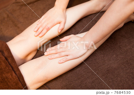beauty-treatment clinic　撮影協力： 3BエステサロンLuki'A（麻布十番） 7684530