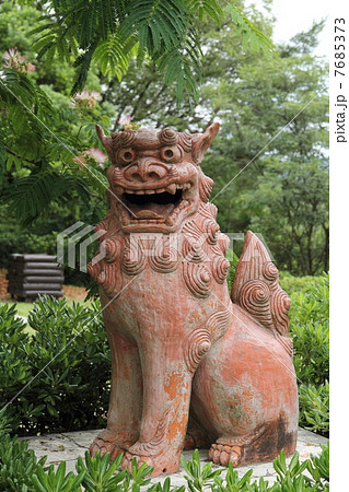 沖縄　シーサー 7685373