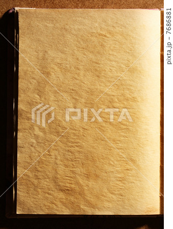 Open book in vintage style Open book in vintage style 7686881