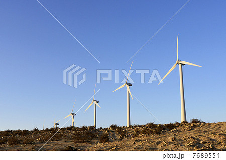 砂漠の風力発電 砂漠の風力発電 7689554