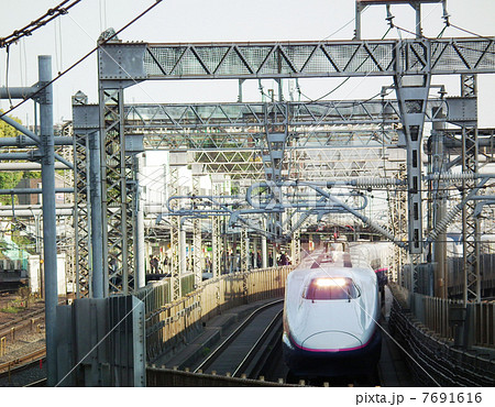 東北 上越 長野 新幹線 E2系 日暮里駅 東北 上越 長野 新幹線 E2系 日暮里駅 7691616