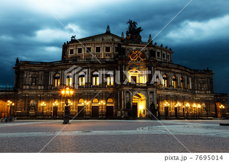 Dresden theater Dresden theater 7695014