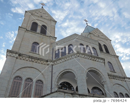 カトリック松が峰教会 7696424