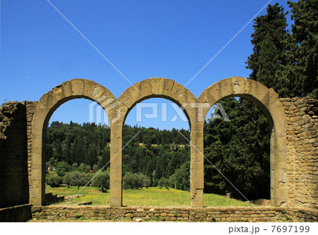 Area Archeologica di Fiesole / アーチ 7697199