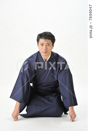 和服の日本人男性の写真素材