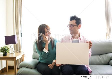 ミドルの夫婦　メッセージボード＆スマホ 7704826