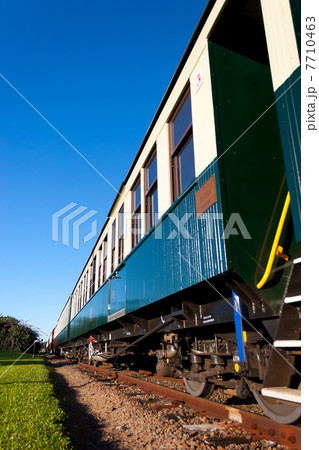 オーストラリア・ケアンズ、キュランダ高原鉄道の車両 7710463