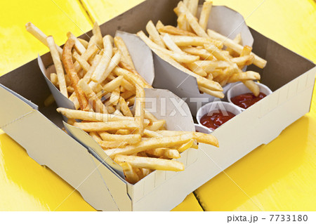 French fries in box 7733180