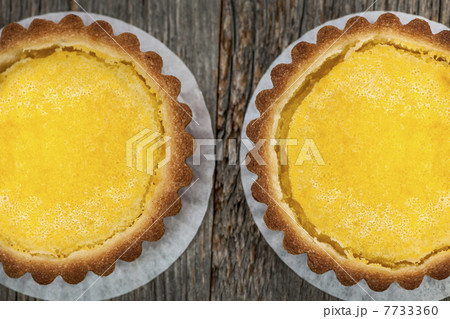 Lemon tarts 7733360