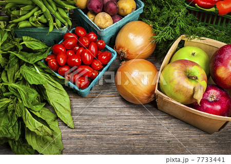 Fresh market fruits and vegetables 7733441