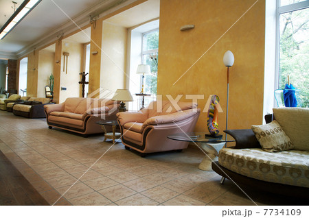 furniture store 7734109