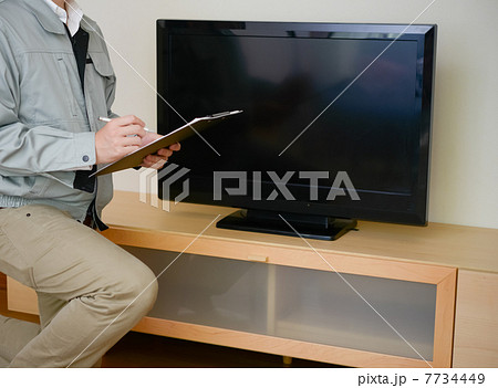 業者とテレビ 7734449