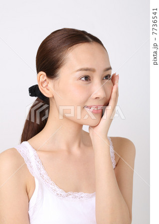 ビューティー 7736541