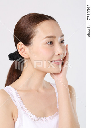 ビューティー 7736542