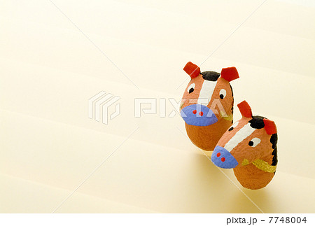 年賀素材　午　ハガキテンプレート 7748004