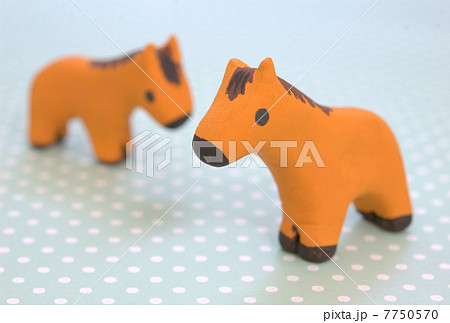 粘土の午 7750570