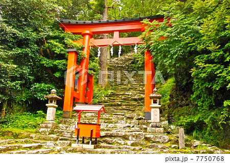 神倉神社の登り口（新宮市神倉／和歌山県） 7750768