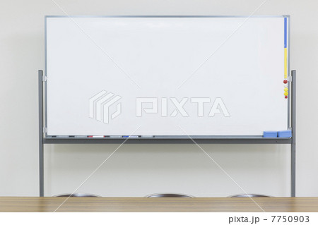 室内のホワイトボード 室内のホワイトボード 7750903