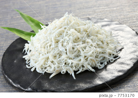 しらすの釜揚げ しらすの釜揚げ 7753170