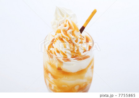 キャラメルパフェ 7755865