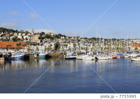 ドーヴィル　Deauville　トゥルーヴィル・シュル・メール　Trouville　sur　Mer 7755995