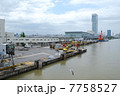 新潟港　フェリーターミナル 7758527