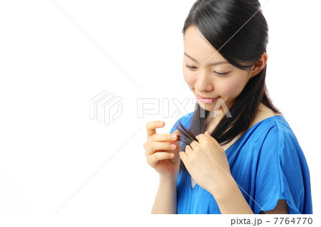 毛先を持つ女の子 7764770