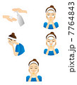 洗顔する女性 7764843