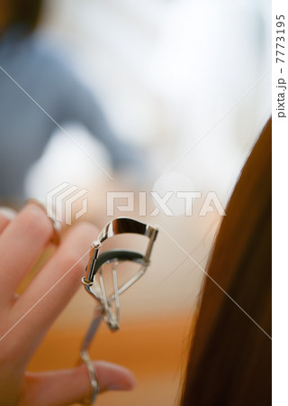 ビューラー 7773195