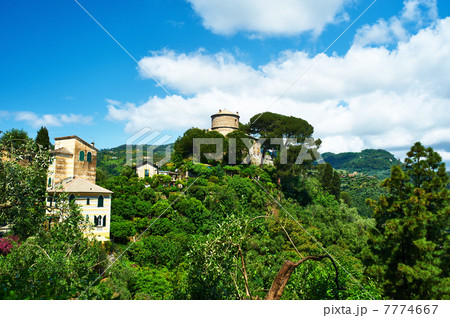 Castello Brown near Portofino village Castello Brown near Portofino village 7774667