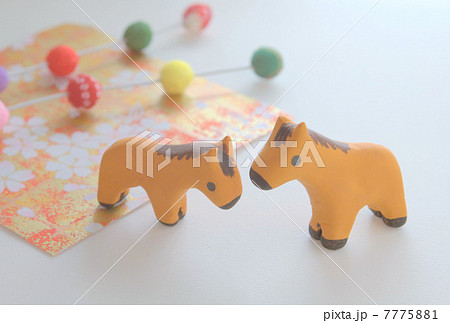 粘土の午 粘土の午 7775881