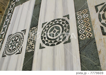 Badia Fiesolana / particolare 8 7779609