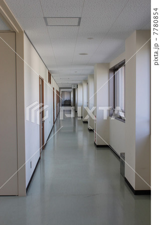 廊下 7780854