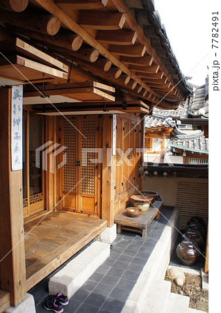 韓国　ソウル　北村韓屋村 7782491