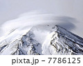 富士山と笠雲 富士山と笠雲 7786125