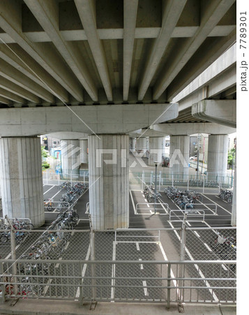 高架下の有効利用 7789301