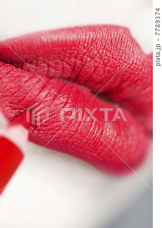 Lips make up. Very shallow depth of field. 7789374