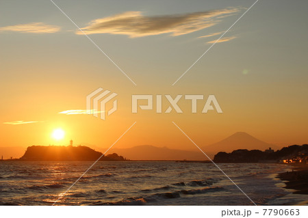 七里ケ浜からの富士山 七里ケ浜からの富士山 7790663