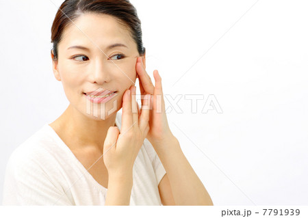 リフトアップ 7791939